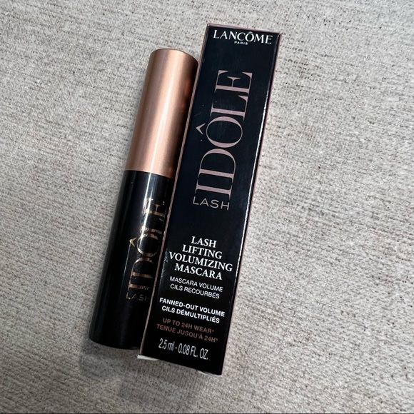 ❤️3 for $25❤️ Lancôme Lash Idôle Lash-Lifting & Volumizing Mascara mini - Picture 3 of 4